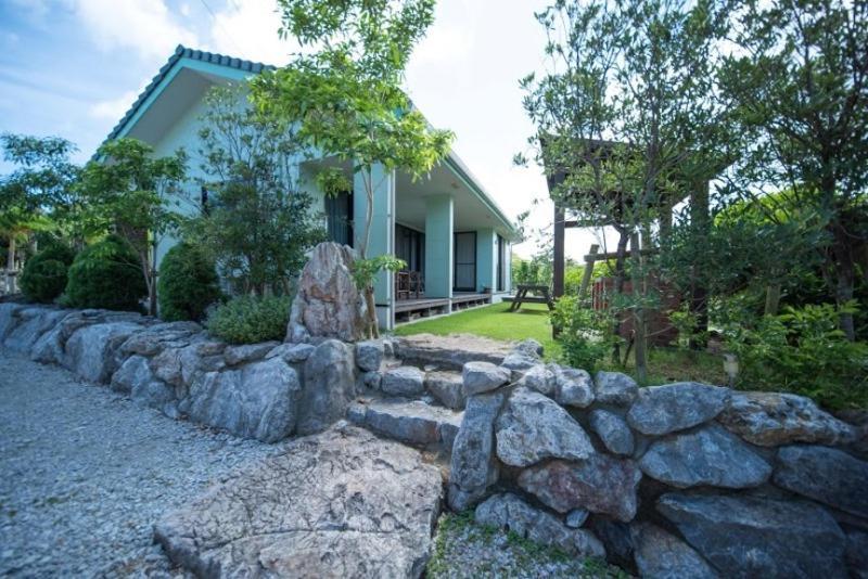 Tabinoteitaku Karstvilla Motobu Bagian luar foto